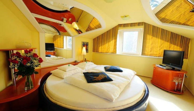 Hotel EROPLÁN**** Superior Rožnov pod Radhoštěm - Luxusní apartmá